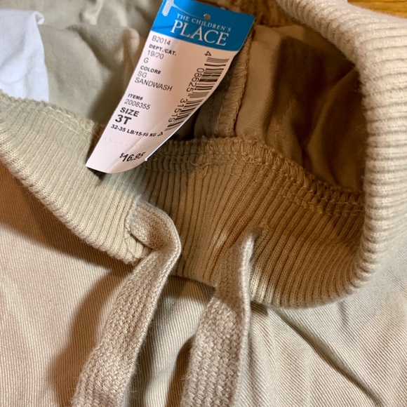 NWT Pull On Cargos ❤️ The Children’s Place - Picture 3 of 4